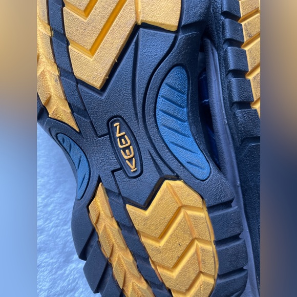 Keen Women’s Blue/Yellow Closed Toe Sandals Size 7 - Picture 7 of 8